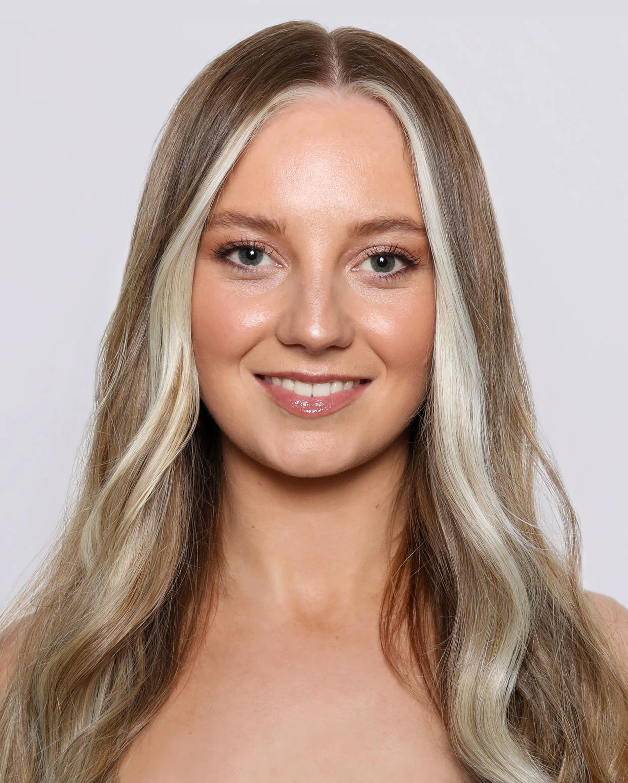 White Blonde Toner & Bleach Bundle - Image 6
